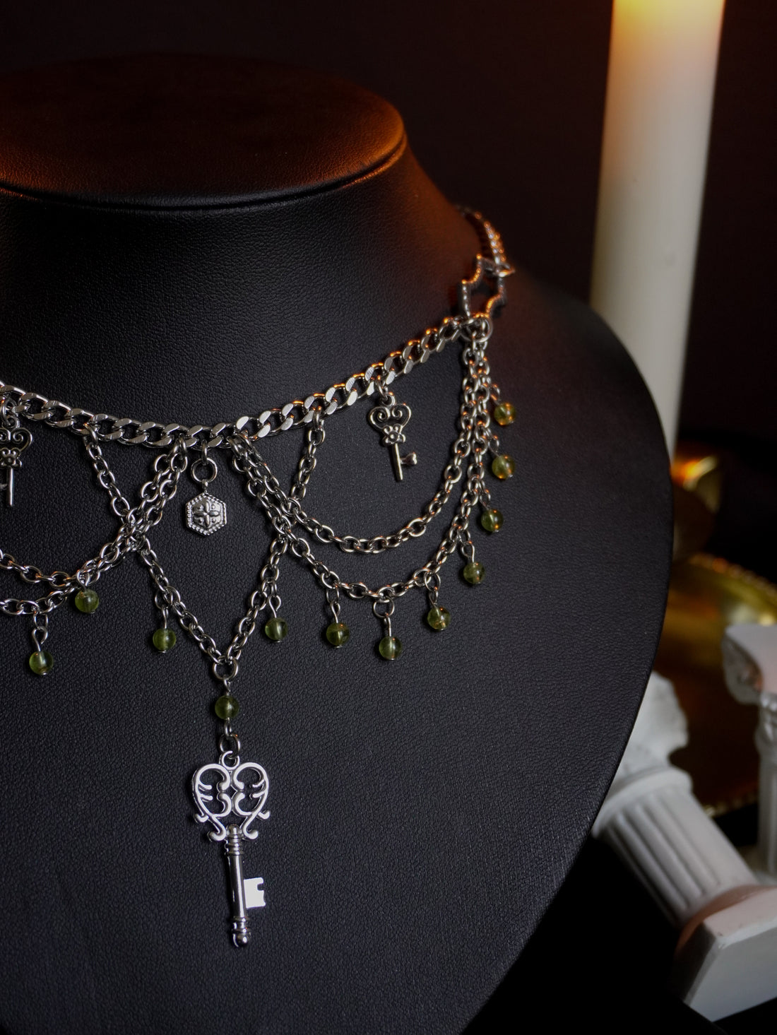 The fae’s key 🗝️🧚🏼‍♀️ • Peridot • Argenté