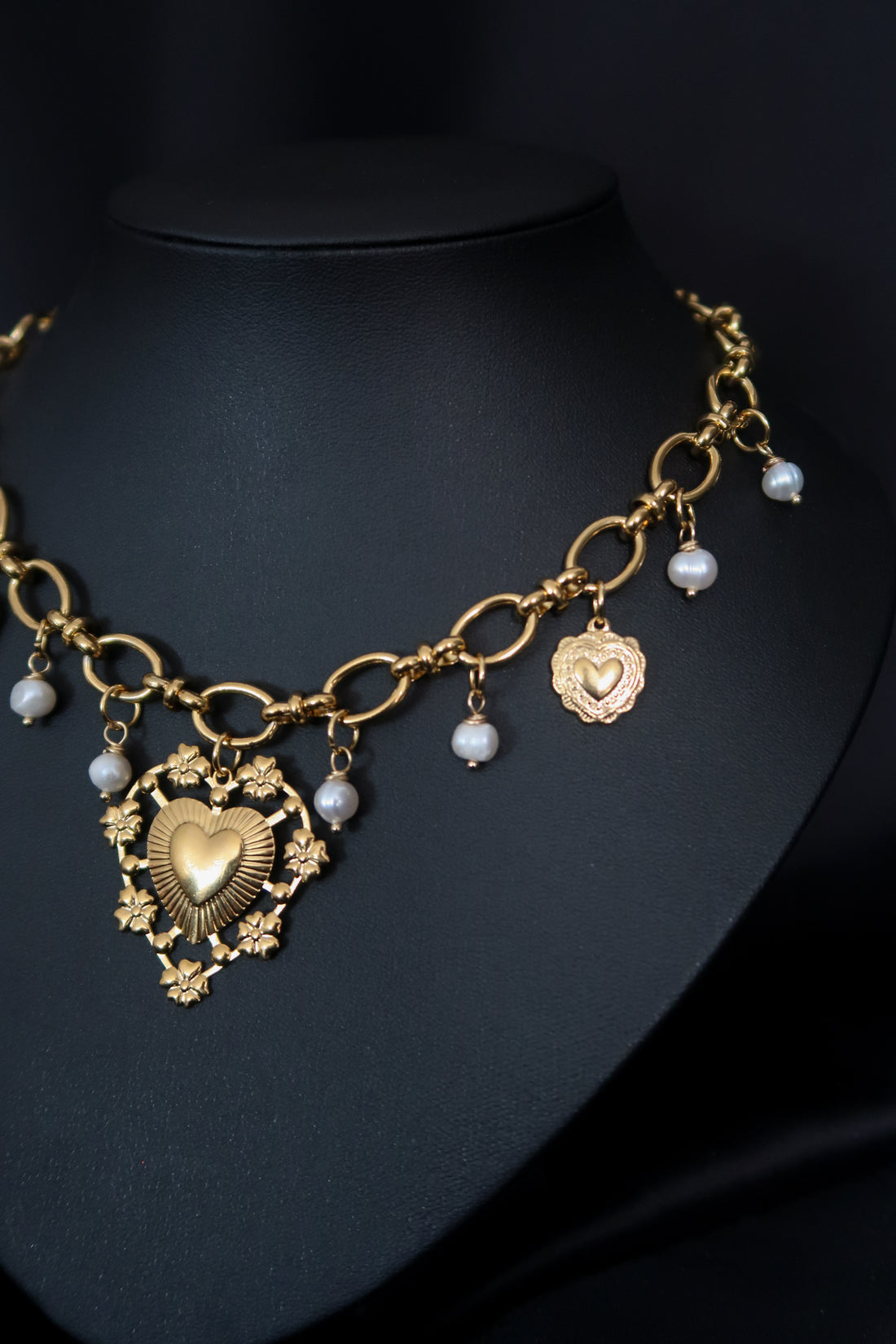 Collier « Angelic’s love » • Doré • Perles d’eau douces